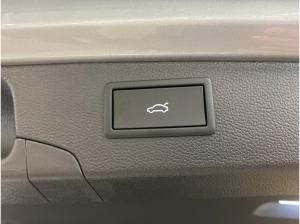 Volkswagen Passat 2.0 TDI Elegance *AHK*Matrix*ACC*360°