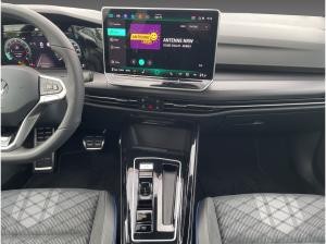 Volkswagen Golf VIII Lim. (DA1)