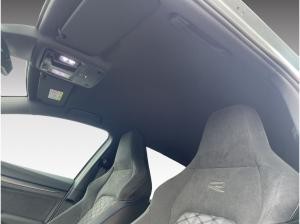 Volkswagen Golf VIII Lim. (DA1)