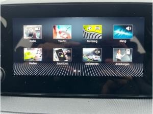 Skoda Fabia Essence 1.0 TSI *LED*SHZ*PDC*BT