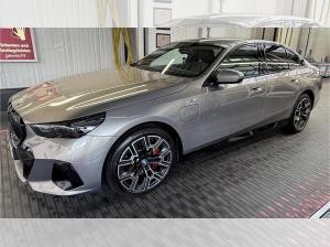 Foto - BMW 550 e xDrive Limousine