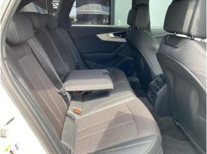 Audi A4 Avant 40 TDI quattro S line MATRIX MMI+ AHK