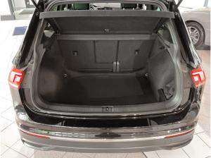 Volkswagen Tiguan 1.5TSI DSG United ParkAssist Navi LED-Scheinwerfer