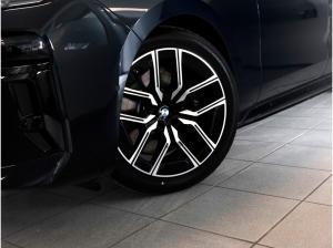 BMW i7 xDrive60 M Sport *on top 1190 € BMW Zubehör Gutschein geschenkt*