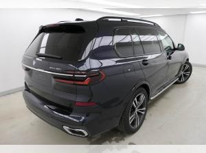 BMW X7 xDrive40i M Sport * 1190 € BMW Zubehör Gutschein geschenkt *