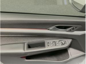 Volkswagen Golf VIII Lim. 1.5 TSI Navi RFK App Con.