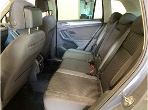 Volkswagen Tiguan 2.0 TDI Active*AHK*ACC*Rear View*SHZ*Navi