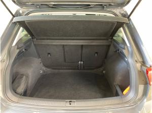 Volkswagen Tiguan 2.0 TDI Active*AHK*ACC*Rear View*SHZ*Navi