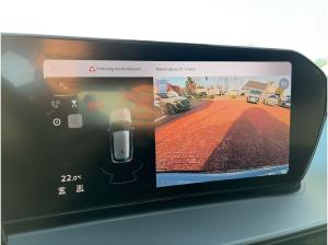 Audi Q3 SUV TFSI S-LINE+AHK+TECH PLUS+LED+