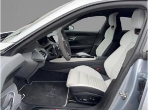 Audi RS e-tron GT quattro ice race edition