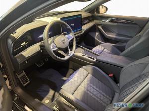 Volkswagen Passat 2.0 TDI DSG R-Line BLACK NAV AHK DCC HUD