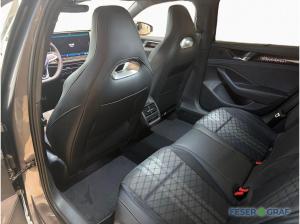 Volkswagen Passat 2.0 TDI DSG R-Line BLACK NAV AHK DCC HUD
