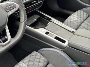 Volkswagen Passat 2.0 TDI DSG R-Line BLACK NAV AHK DCC HUD