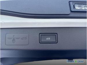 Volkswagen T-Roc 1.5 eTSI DSG R-Line NAV MATRIX BLACK 360°