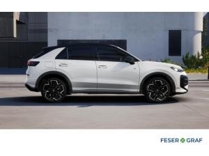 Volkswagen T-Roc 1.5 eTSI DSG R-Line NAV MATRIX BLACK 360°