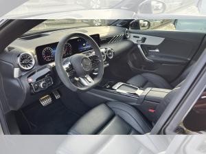 Mercedes-Benz CLA 45 AMG 4M+ Perf.Sitze+Aero+Night2+Headup+Sound