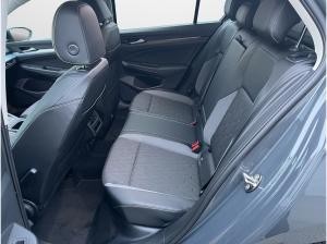 Volkswagen Golf 1.5 eTSI DSG Energy