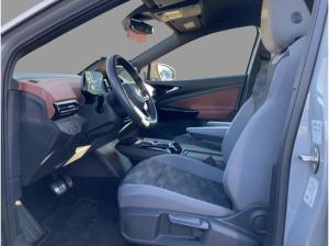 Volkswagen ID.5 Pro DSG LED ACC Navi PDC SHZ