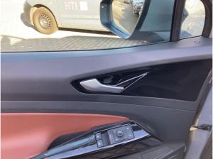 Volkswagen ID.5 Pro DSG LED ACC Navi PDC SHZ