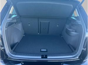 Skoda Karoq Selection,Tour 1,5 TSI 110 kW, AHK, elektr. Heckklappe