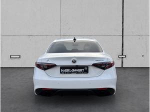 Alfa Romeo Giulia Veloce Q4 2.0 PDC+KAMERA+NAVI+CARPLAY+SHZ