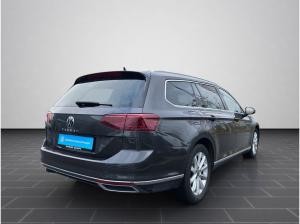 Volkswagen Passat 2.0 TDI Elegance Variant LED KAMERA NAVI PDC SHZ