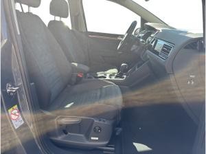 Volkswagen Touran Highline 2.0TDI 150PS DSG *R-LINE BLACK STYLE*AHK*IQ DRIVE*STANDHZG*61.700€