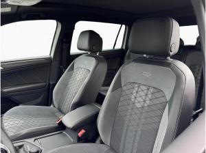 Volkswagen Tiguan Allspace R-Line 2.0 TDI 7-DSG 4M PANO LED