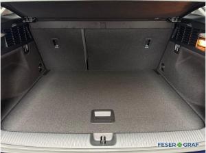 Audi Q2 35 TFSI S tronic Smartphone Interface Parken