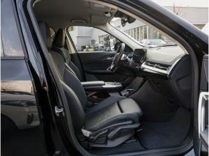 BMW iX1 xDrive30 Aut. xLine 18" LMF HeadUp