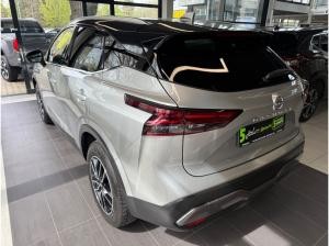 Nissan Qashqai 1.3DIG-T MHEV Tekna 4x4 LED Pano 360Kam