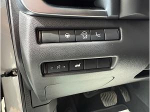 Nissan Qashqai 1.3DIG-T MHEV Tekna 4x4 LED Pano 360Kam