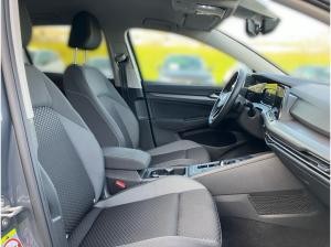 Volkswagen Golf Active VIII 2.0 TDI DSG / Navi, AHK, LED+