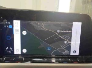 Volkswagen Golf Life VIII 1.5eTSI DSG / Navi, App, RFK, LED
