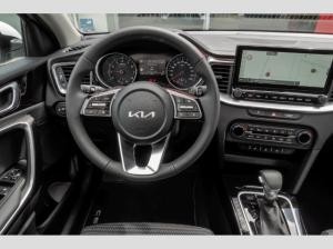 Kia Ceed Ultimate Automatik Navi SHZ PDC  vo+hi