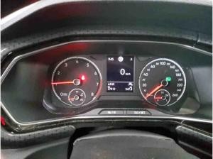 Volkswagen T-Cross Style 1.0 TSI DSG / Navi, Bluetooth, LED