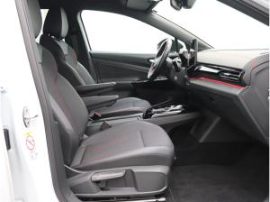 Volkswagen ID.5 GTX 4M / Navi, Matrix, Standklima, WP, RFK
