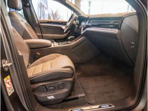 Volkswagen Touareg R-Line 3,0 l V6 TDI SCR 4MOTION 8-Gang-Automatik (Tiptro nic)