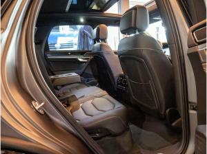 Volkswagen Touareg R-Line 3,0 l V6 TDI SCR 4MOTION 8-Gang-Automatik (Tiptro nic)