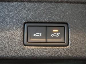 Volkswagen Touareg R-Line 3,0 l V6 TDI SCR 4MOTION 8-Gang-Automatik (Tiptro nic)