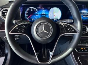 Mercedes-Benz E 300 de T Exclusive LED+SKR&WKR+ACC+AHK+Navi+SHZ