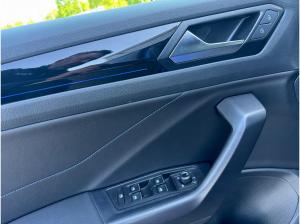 Volkswagen T-Roc R 4Motion 2.0 TSI DSG Pano AHK Matrix Navi ACC