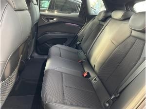 Audi Q4 e-tron Q4 45 e-tron quattro S Line,matrix,360,LM
