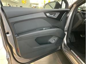 Audi Q4 e-tron Q4 45 e-tron quattro S Line,matrix,360,LM