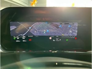 Audi Q3 SUV e-hybrid S tronic S Line,Kam.,ACC