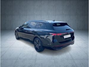 Volkswagen Passat Variant R-Line 2.0 TDI 4M StHz/AHK/Pano/Matrix