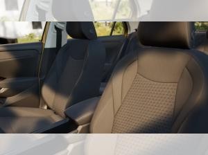 Volkswagen T-Roc Life 1.5 eTSI  DSG // 4LMR 16 Zoll/ ACC/ Rückfahrkamera/