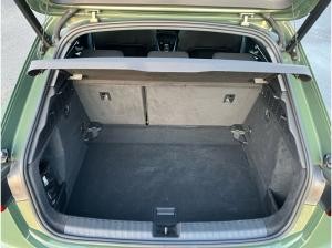 Audi A3 Sportback S-Line 35 TFSI S-tronic / AHK, LED