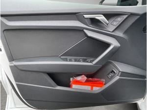 Audi A3 SB 45 TFSI e S line LED Navi PDC CarPlay