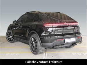 Porsche Macan 4 InnoDrive BOSE Luftfederung 21-Zoll LED